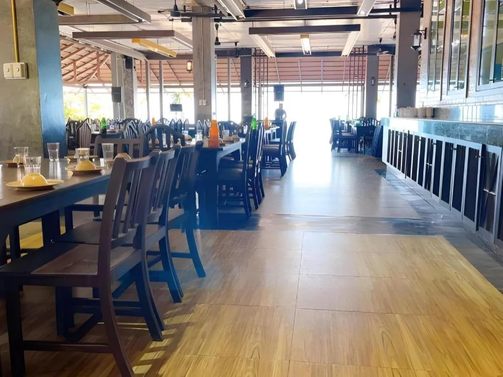 Supar Royal Beach Hotel