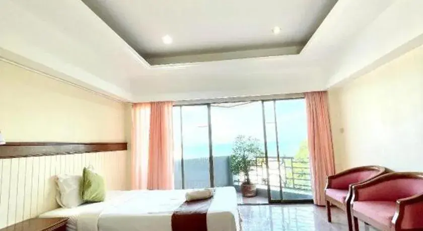 Bed in Supar Royal Beach Hotel Bed in Supar Royal Beach Hotel