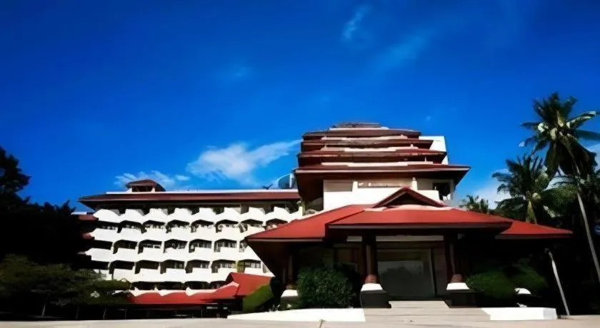Supar Royal Beach Hotel