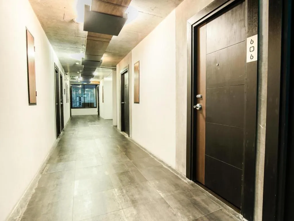 B2 Black Business and Budget Hotel