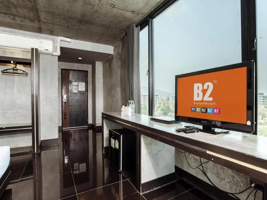 B2 Black Business and Budget Hotel
