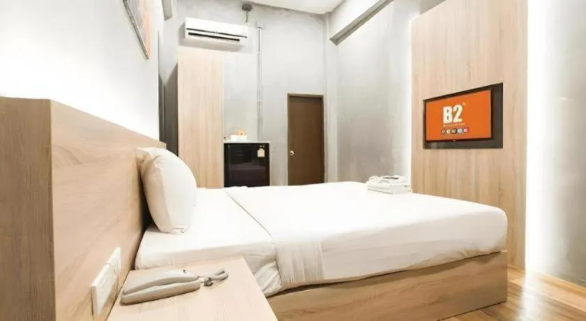 Bed in B2 Santitham Boutique & Budget Hotel
