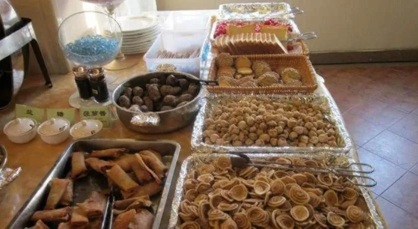 GreenTree Inn Suites HongQiao Airport Branch