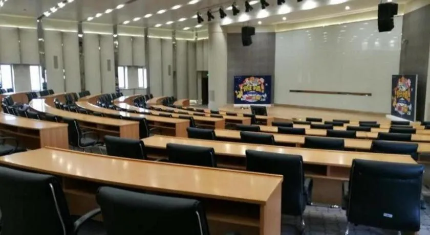 GreenTree Inn Suites HongQiao Airport Branch