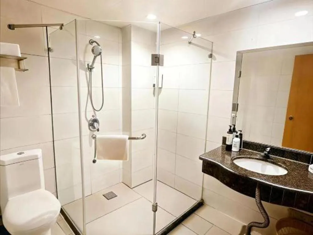 GreenTree Inn Suites HongQiao Airport Branch