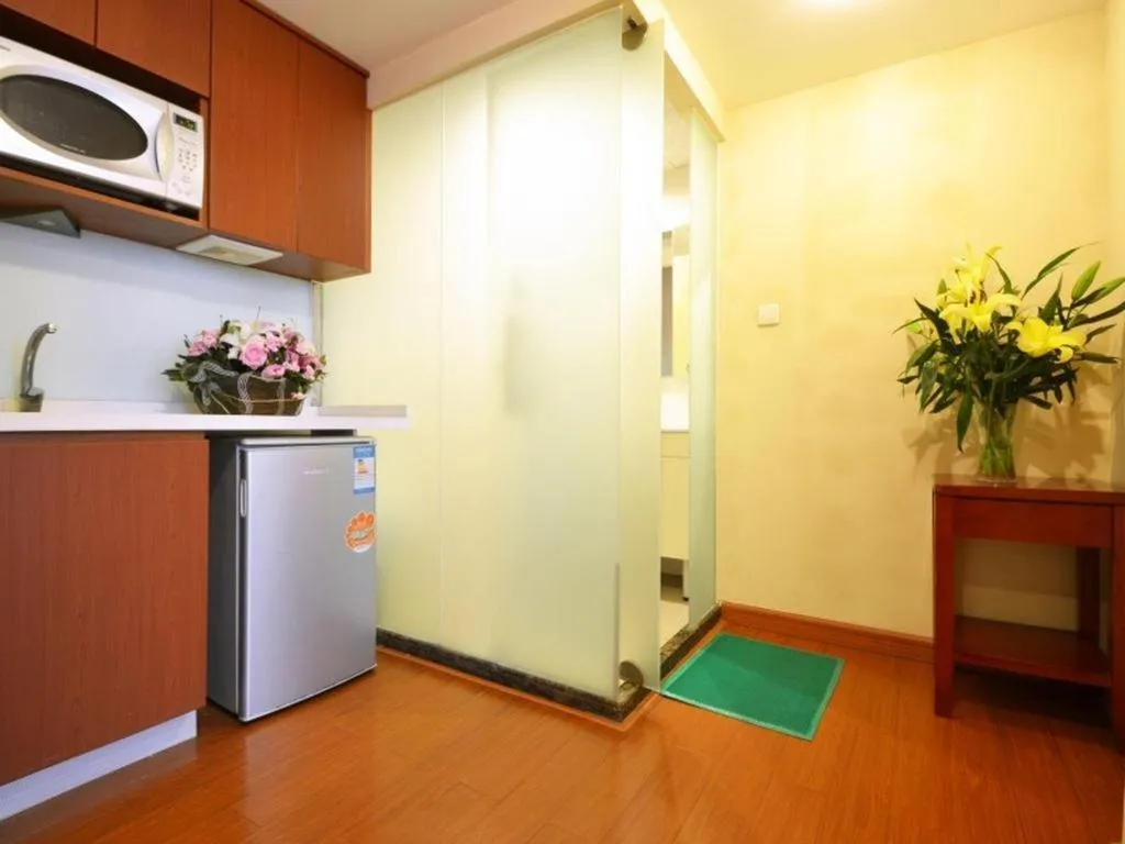 GreenTree Inn Suites HongQiao Airport Branch