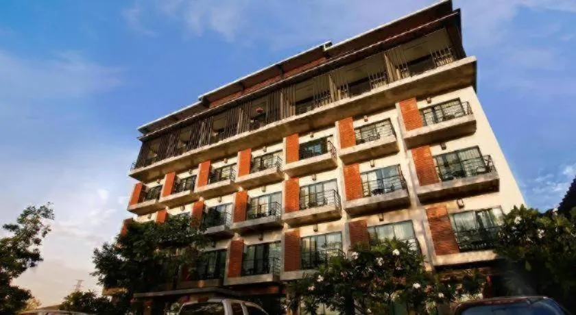 B2 Khamtieng Boutique & Budget Hotel