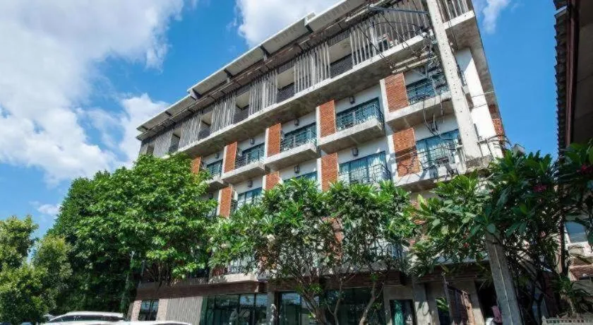 B2 Khamtieng Boutique & Budget Hotel