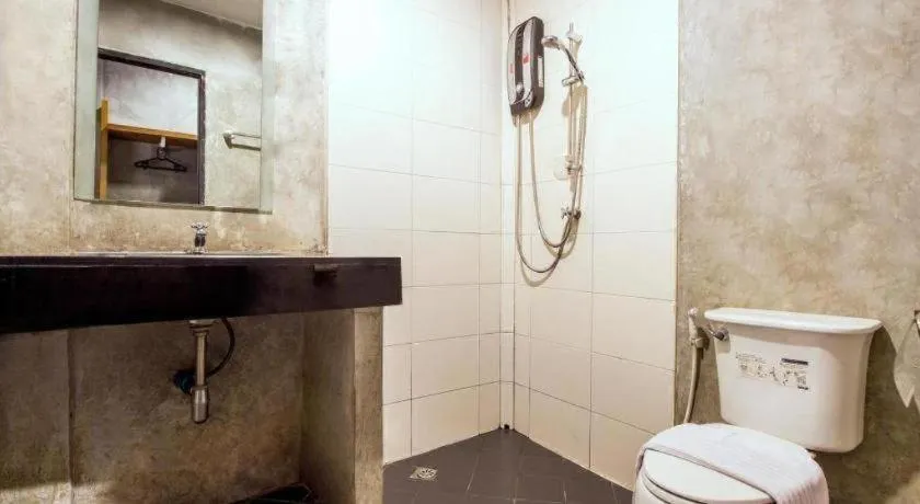 B2 Airport Boutique & Budget Hotel