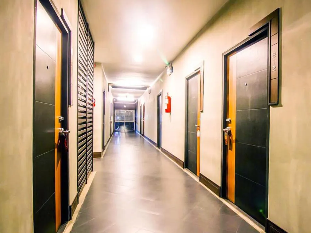 B2 Airport Boutique & Budget Hotel