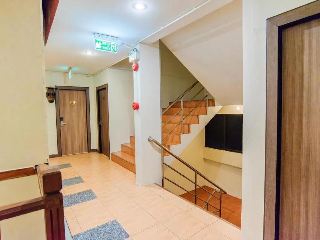 B2 Airport Boutique & Budget Hotel