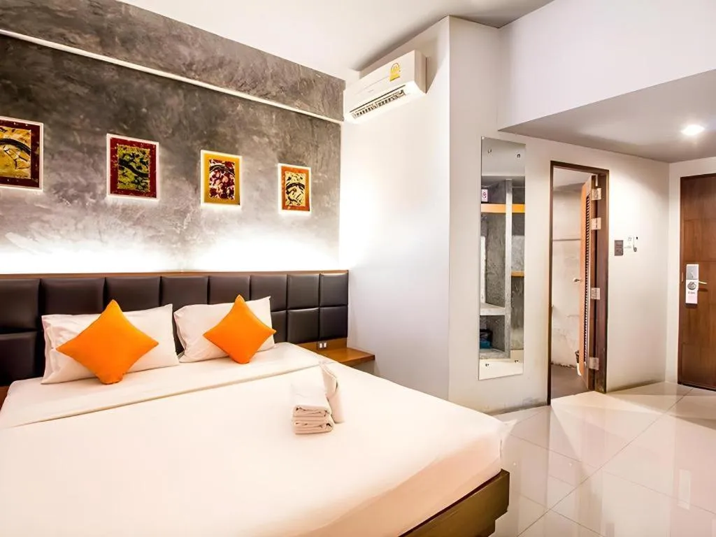 Bed in B2 Thippanate Boutique & Budget Hotel
