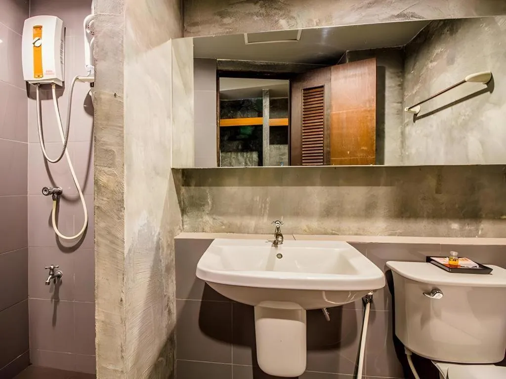 B2 Thippanate Boutique & Budget Hotel