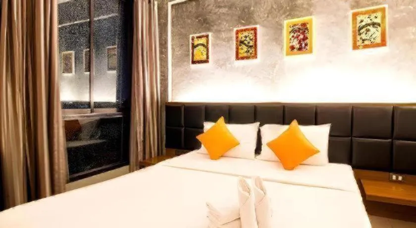 Bed in B2 Thippanate Boutique & Budget Hotel