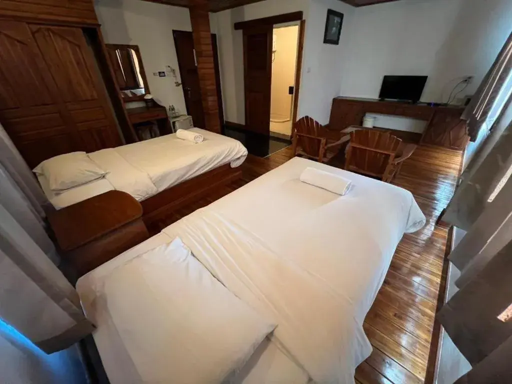 Bed in Srisawat Resort Bed in Srisawat Resort