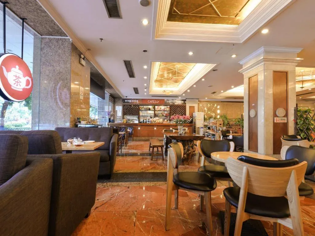 New Pearl River Hotel