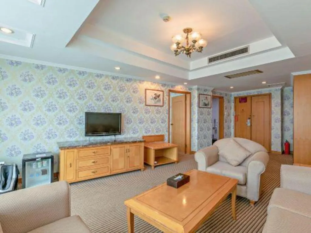 New Pearl River Hotel