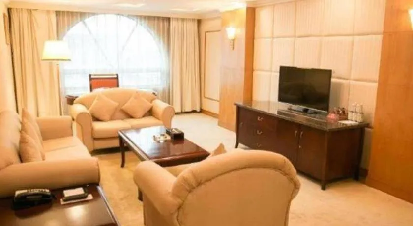 New Pearl River Hotel