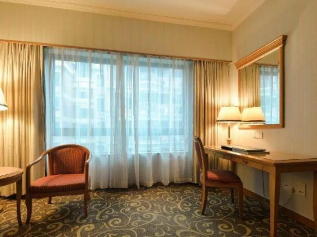 New Pearl River Hotel