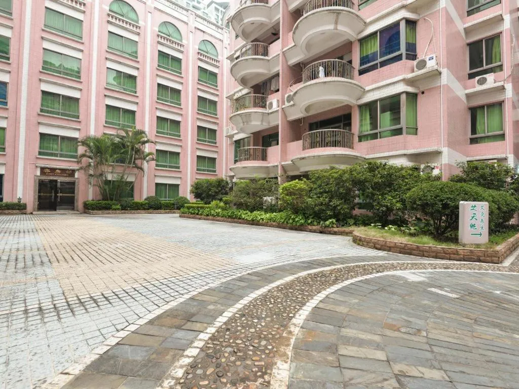 New Pearl River Hotel