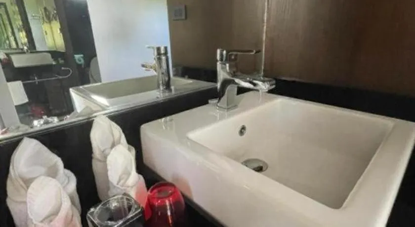 Rose Garden Samui Bungalows