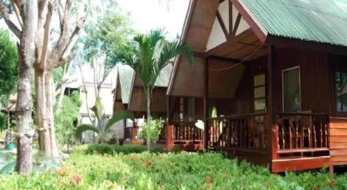 Rose Garden Samui Bungalows