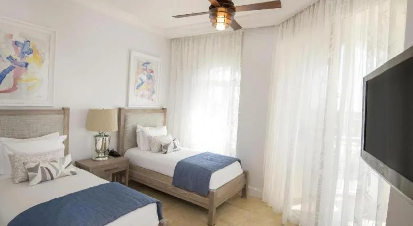 Bed in Seven Stars Resort & Spa