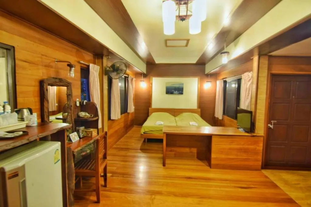 Bed in Nicslongstay Hotel