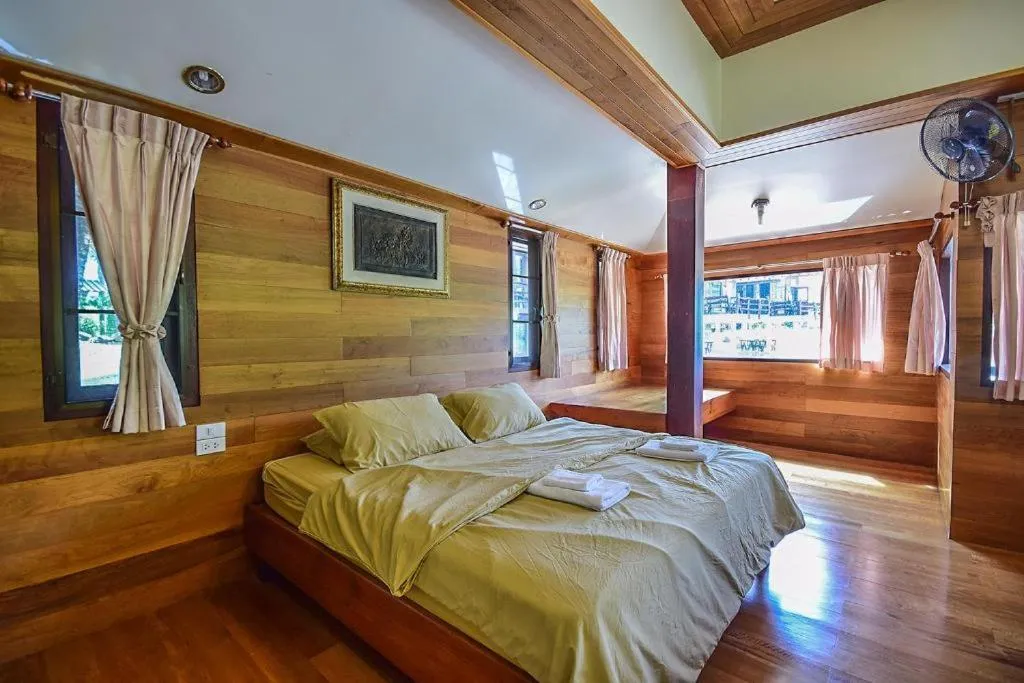 Bed in Nicslongstay Hotel