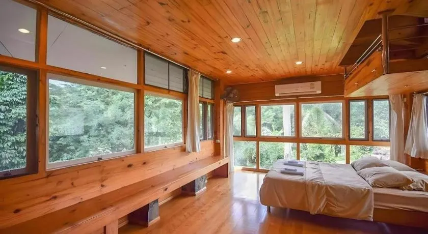 Bed in Nicslongstay Hotel