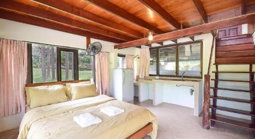 Bed in Nicslongstay Hotel