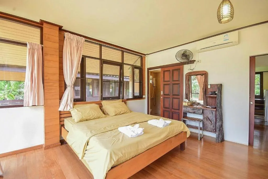 Bed in Nicslongstay Hotel