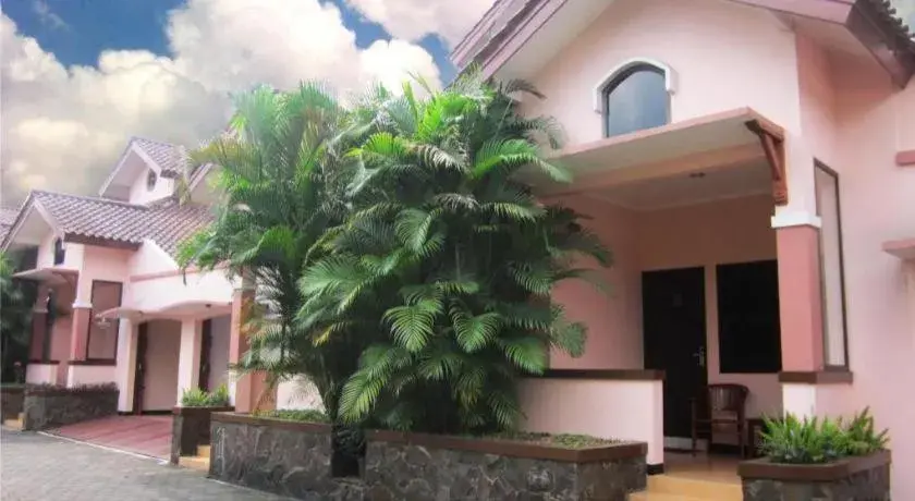 Atrium Resort Hotel Atrium Resort Hotel