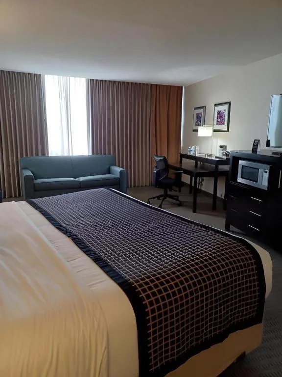 Bed in Valley Forge Casino Resort