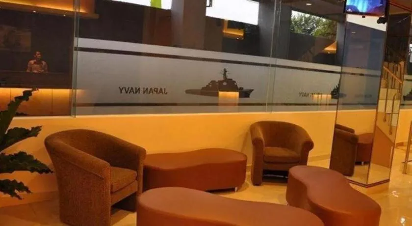 Dermaga Keluarga Hotel