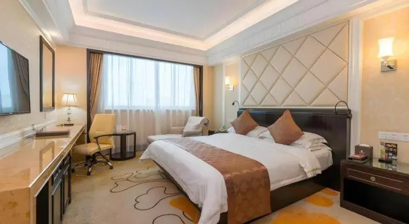 Bed in Sun City Hotel Haikou Bed in Sun City Hotel Haikou