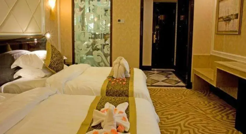 Bed in Sun City Hotel Haikou Bed in Sun City Hotel Haikou
