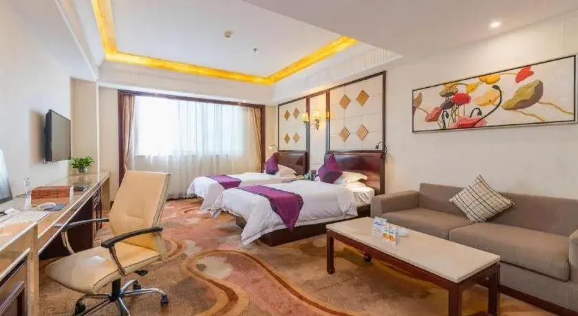 Bed in Sun City Hotel Haikou Bed in Sun City Hotel Haikou