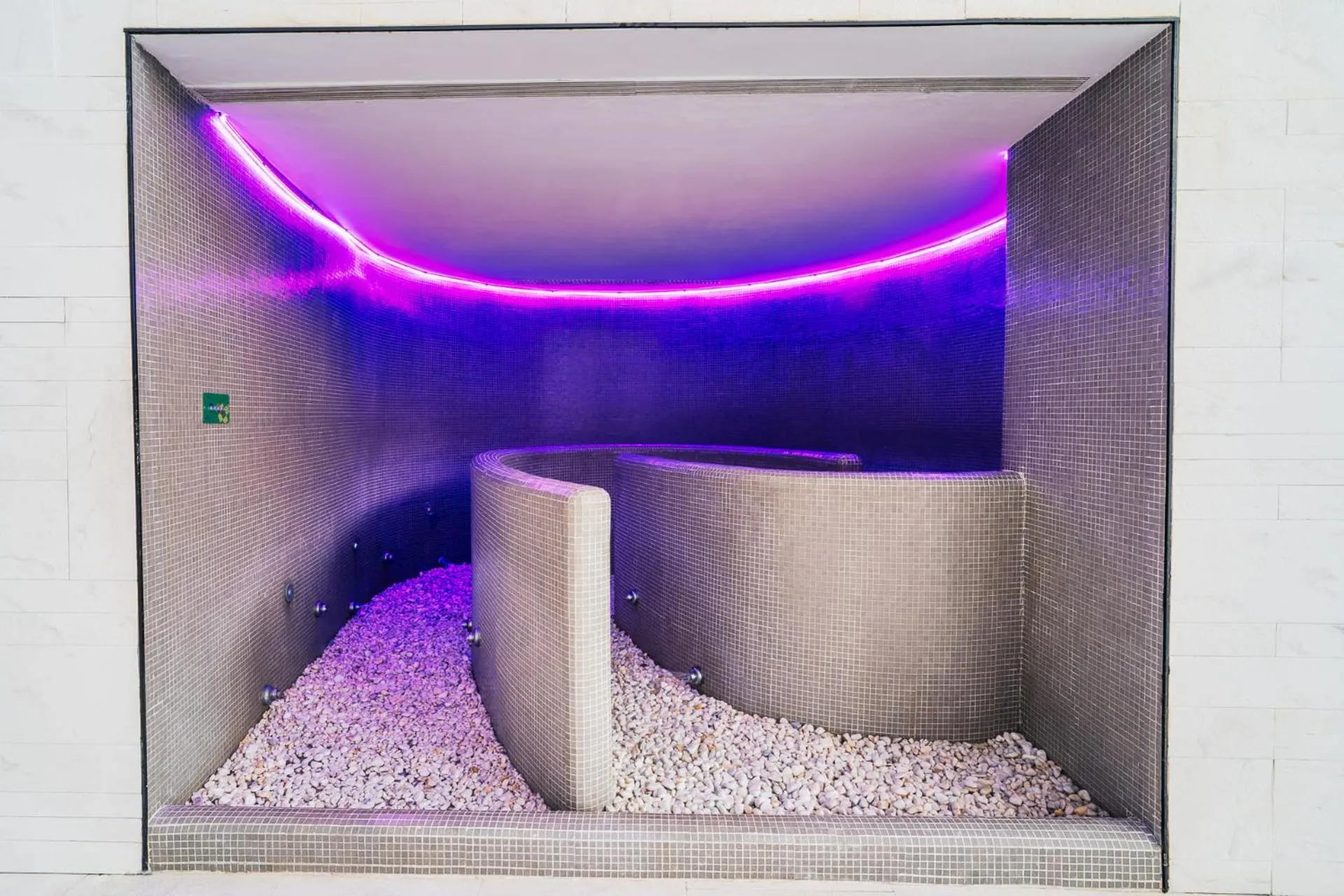 Spa and wellness centre/facilities in URH Hotel Spa Zen Balagares