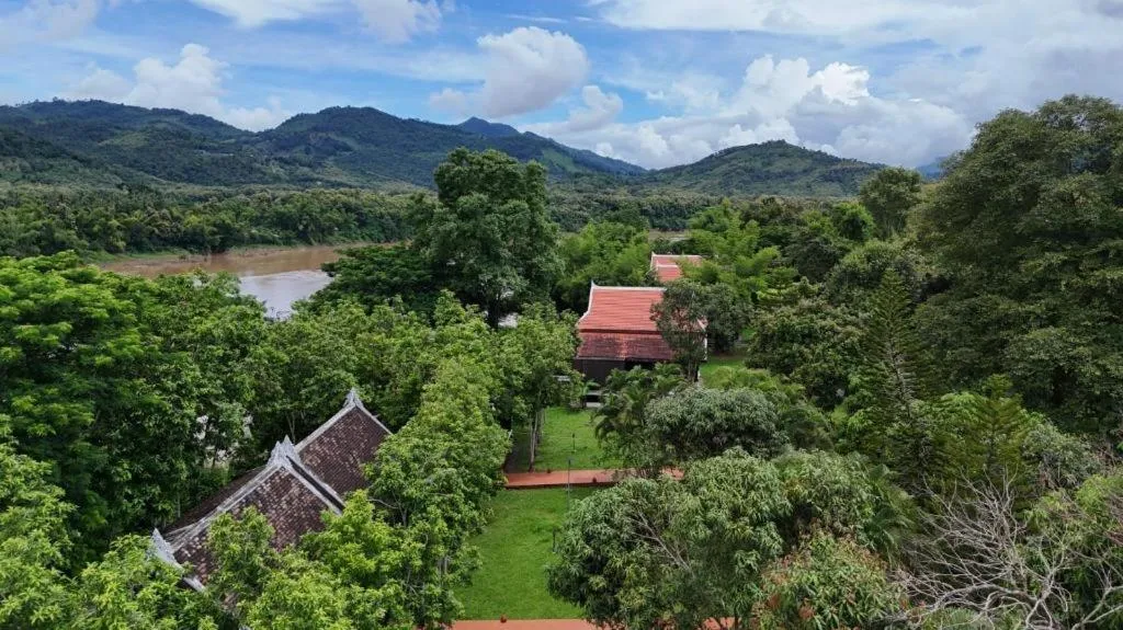 Nam Ou Riverside Resort
