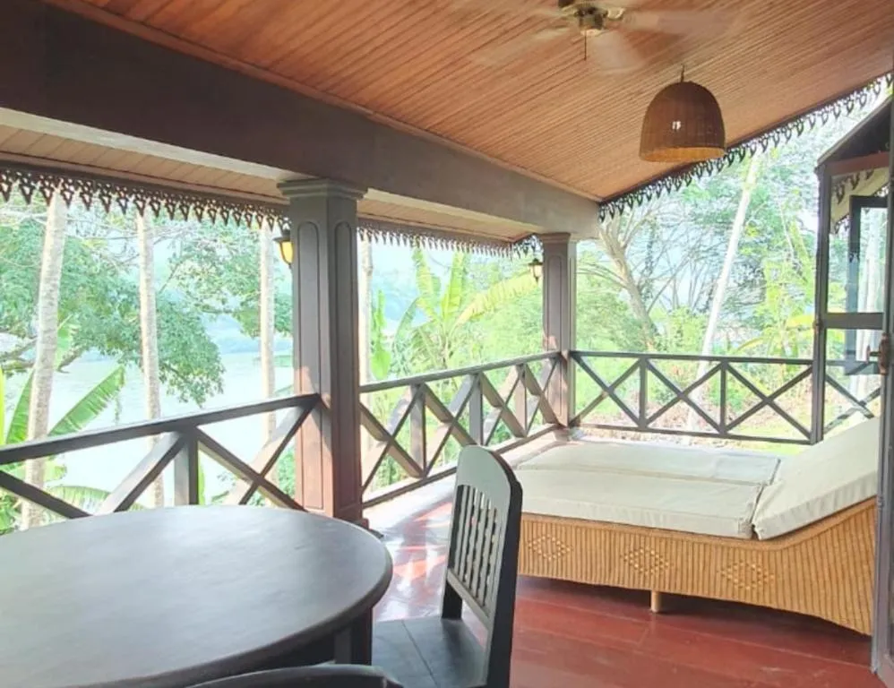 Bed in Nam Ou Riverside Resort