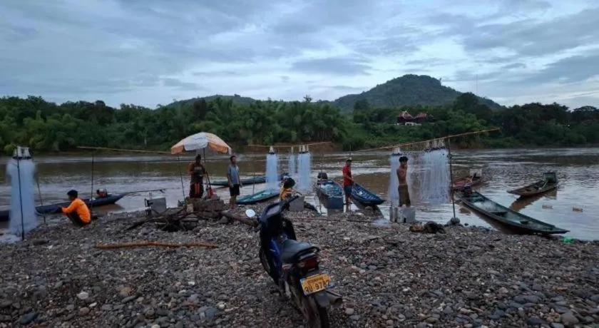 Nam Ou Riverside Resort