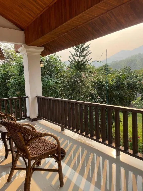 Nam Ou Riverside Resort