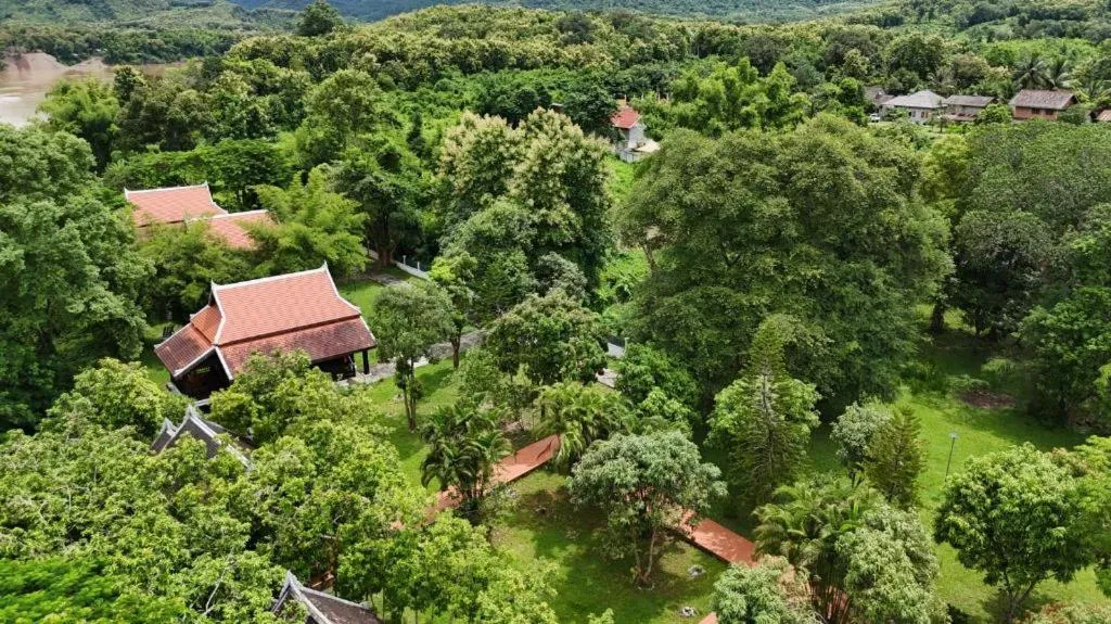 Nam Ou Riverside Resort