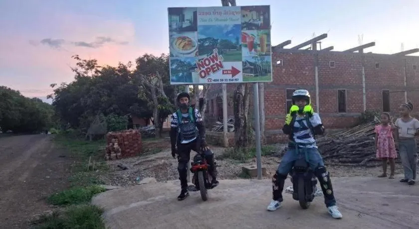 Nam Ou Riverside Resort