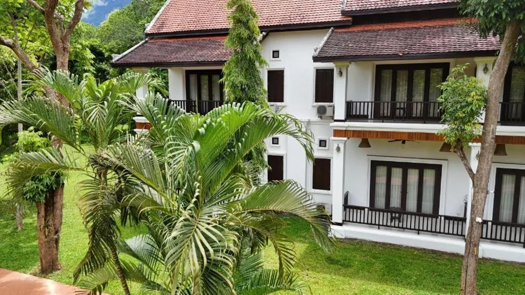 Nam Ou Riverside Resort