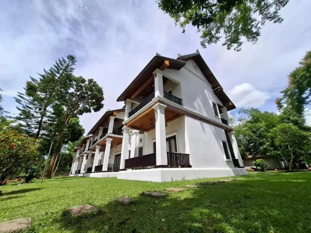 Nam Ou Riverside Resort Nam Ou Riverside Resort