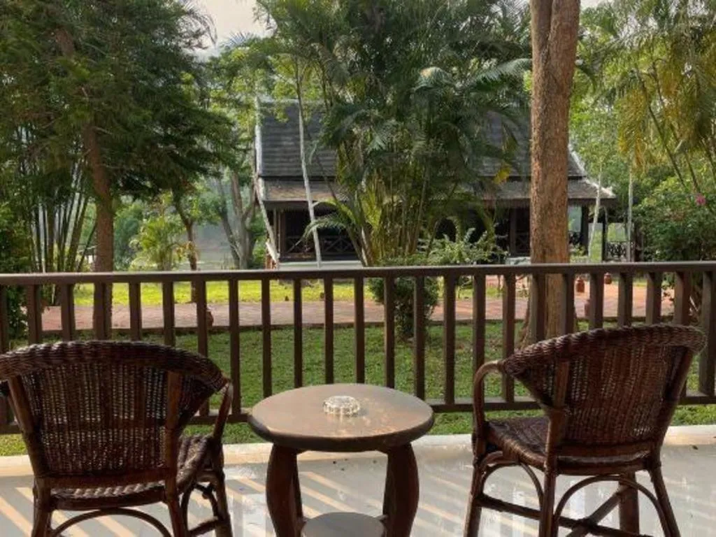 Nam Ou Riverside Resort