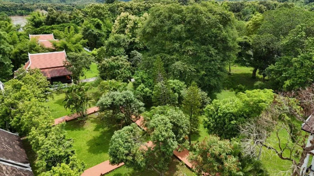 Nam Ou Riverside Resort