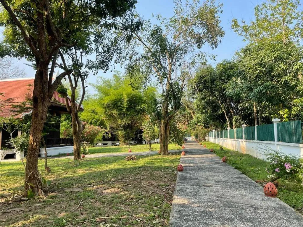 Nam Ou Riverside Resort